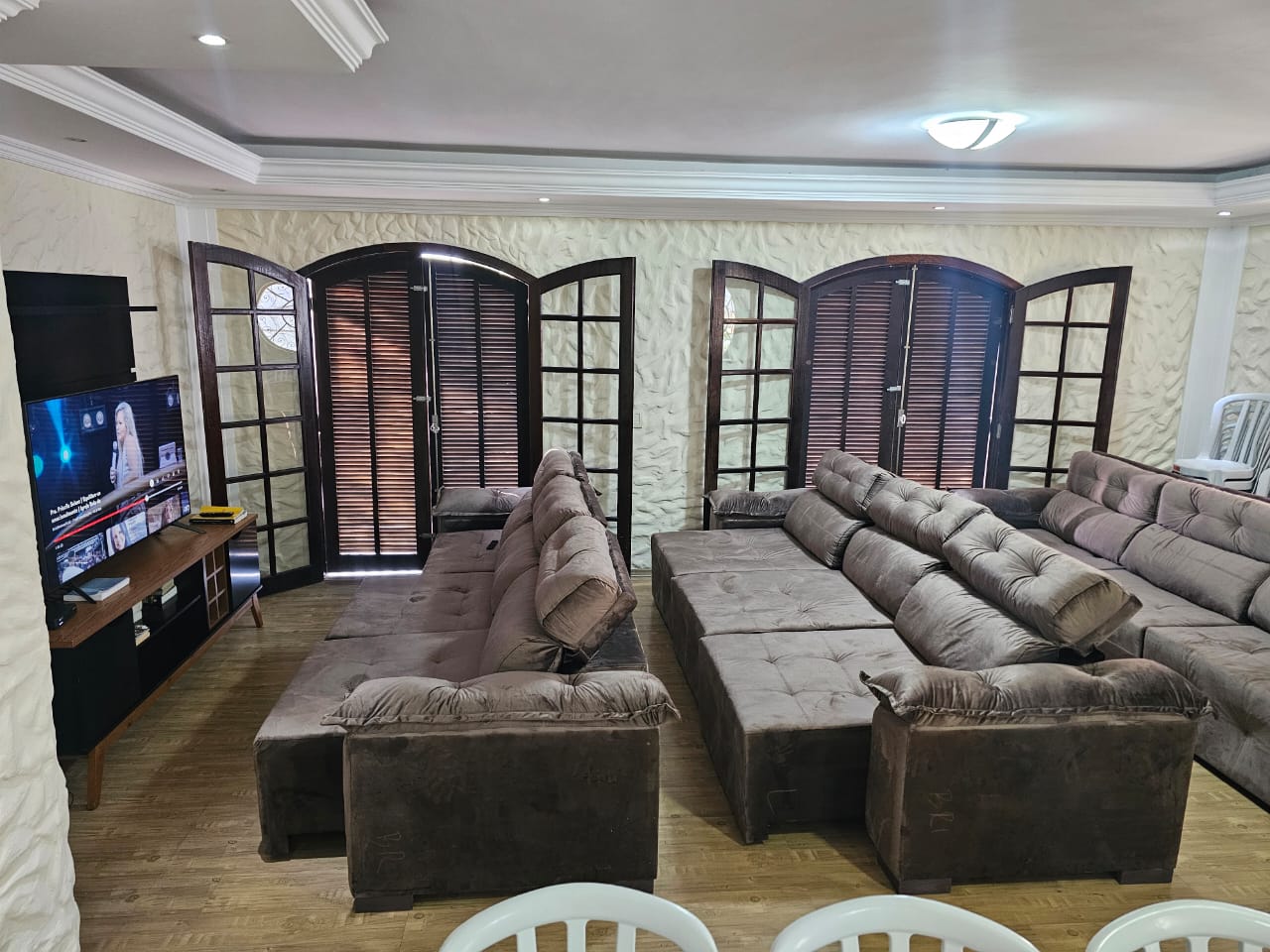 WhatsApp Image 2025-03-27 at 11.16.01 (2).jpeg